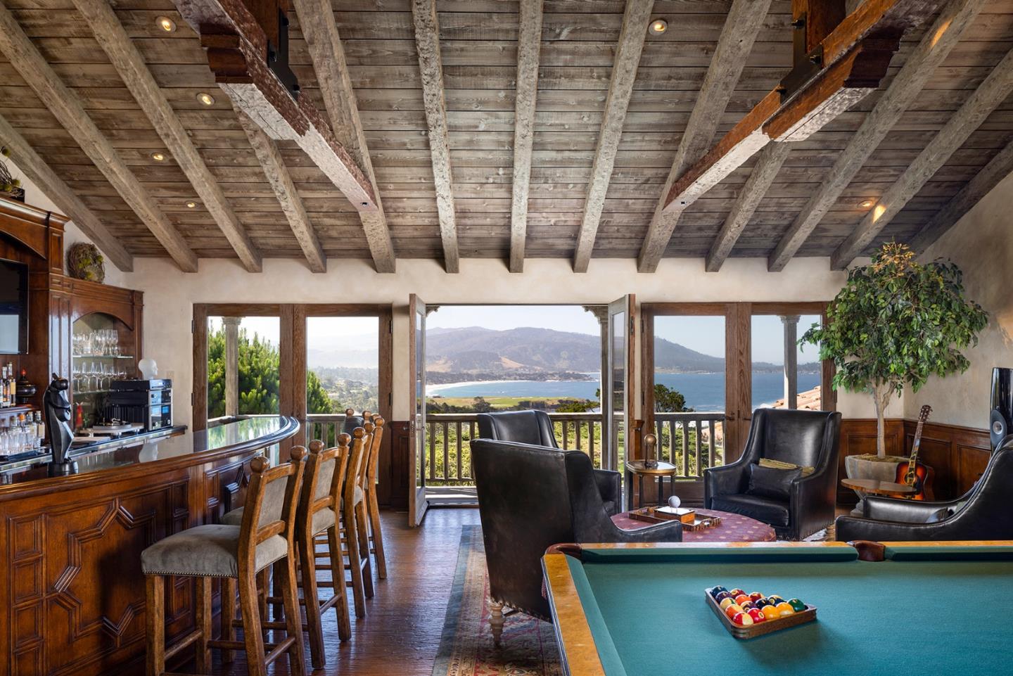 Detail Gallery Image 29 of 68 For 1463 Oleada Rd, Pebble Beach,  CA 93953 - 8 Beds | 9/2 Baths