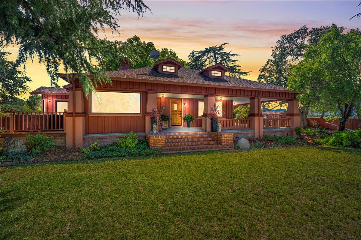 Detail Gallery Image 2 of 41 For 14325 Monterey Rd, San Martin,  CA 95046 - 2 Beds | 2/1 Baths