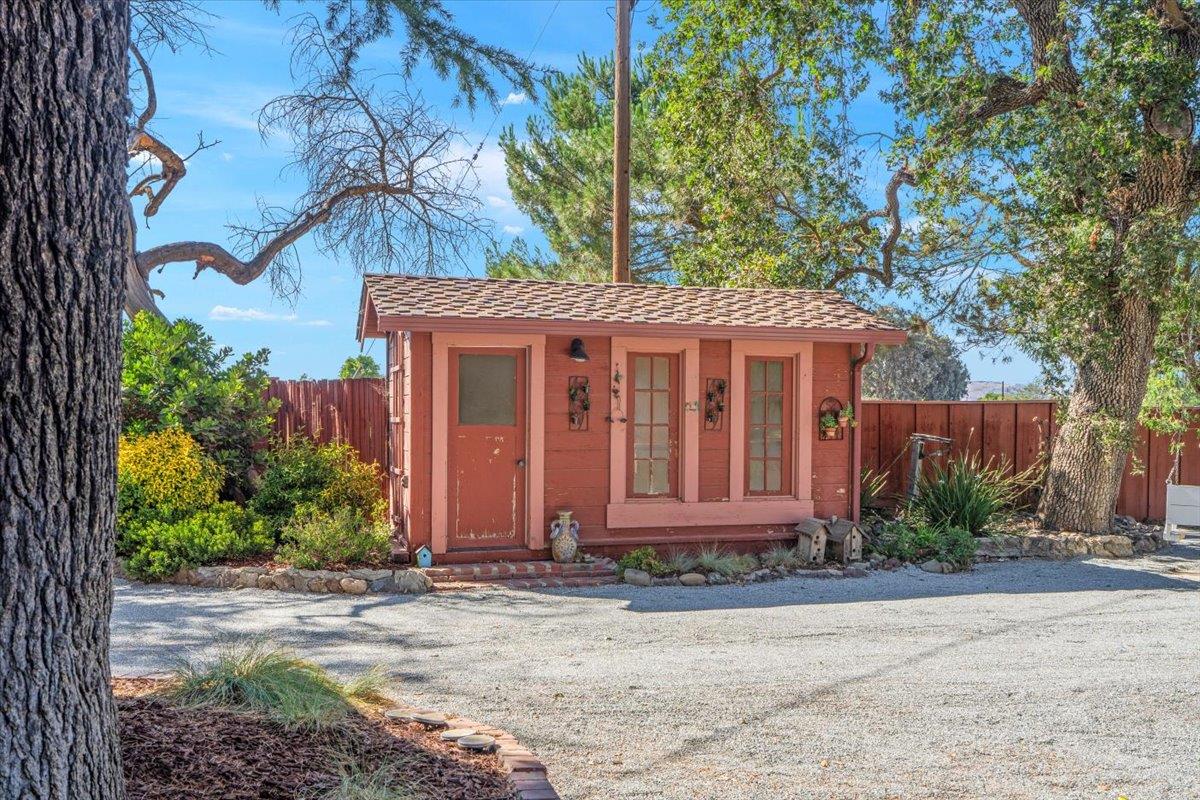 Detail Gallery Image 35 of 41 For 14325 Monterey Rd, San Martin,  CA 95046 - 2 Beds | 2/1 Baths