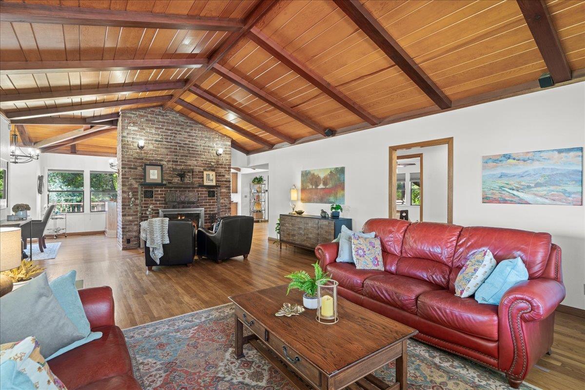 Detail Gallery Image 7 of 41 For 14325 Monterey Rd, San Martin,  CA 95046 - 2 Beds | 2/1 Baths