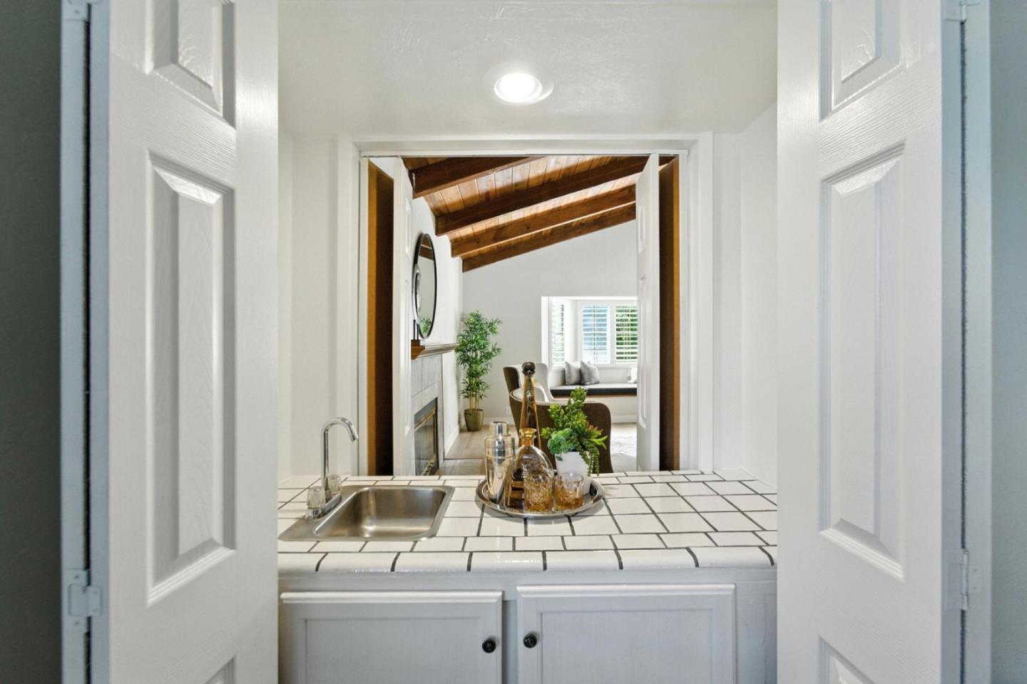 Detail Gallery Image 20 of 36 For 769 Coakley Dr, San Jose,  CA 95117 - 4 Beds | 2 Baths