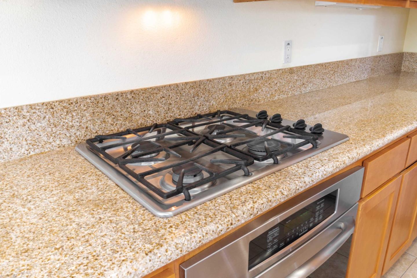 Detail Gallery Image 16 of 47 For 1024 Jena Ter, Sunnyvale,  CA 94089 - 4 Beds | 3/1 Baths