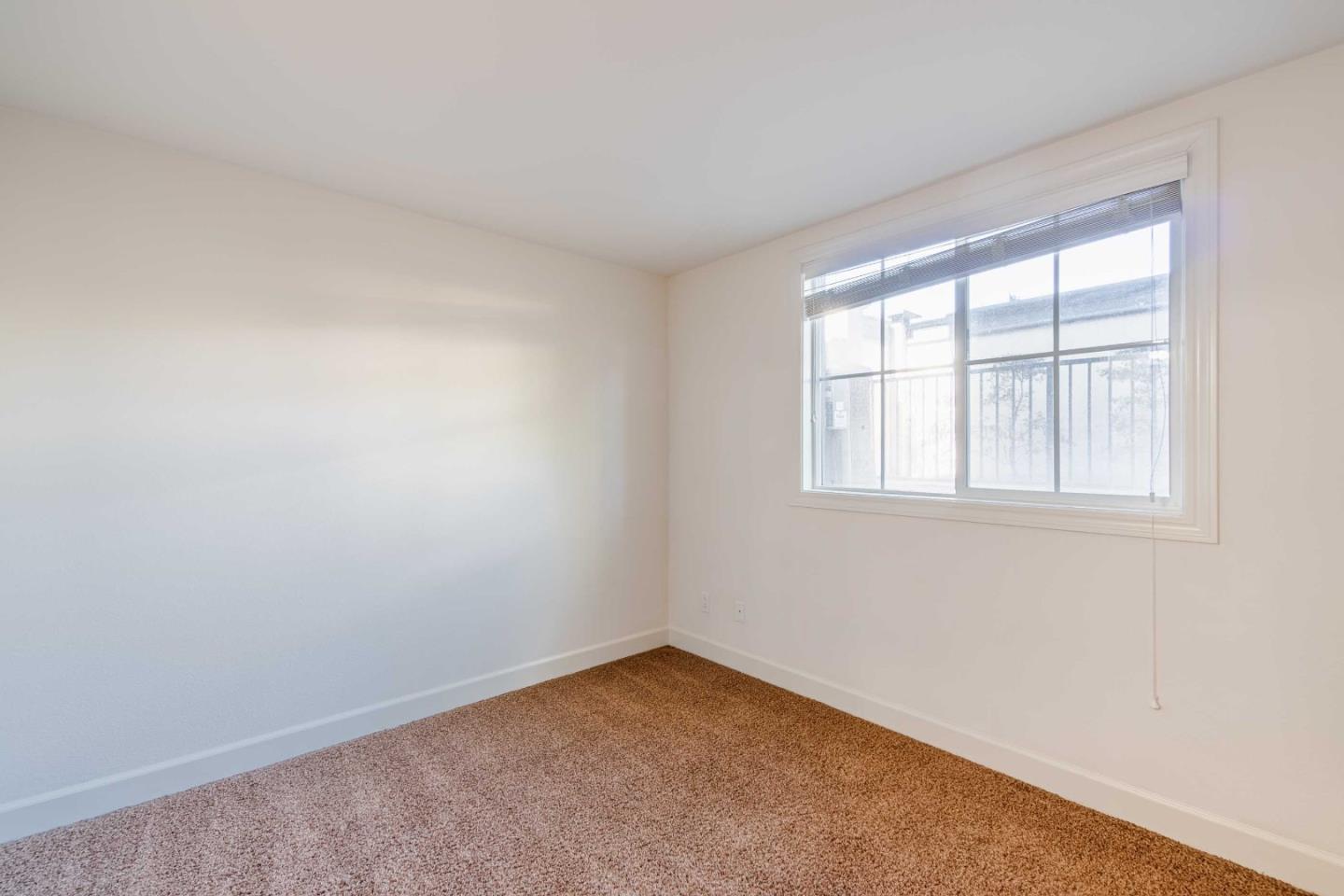 Detail Gallery Image 24 of 47 For 1024 Jena Ter, Sunnyvale,  CA 94089 - 4 Beds | 3/1 Baths