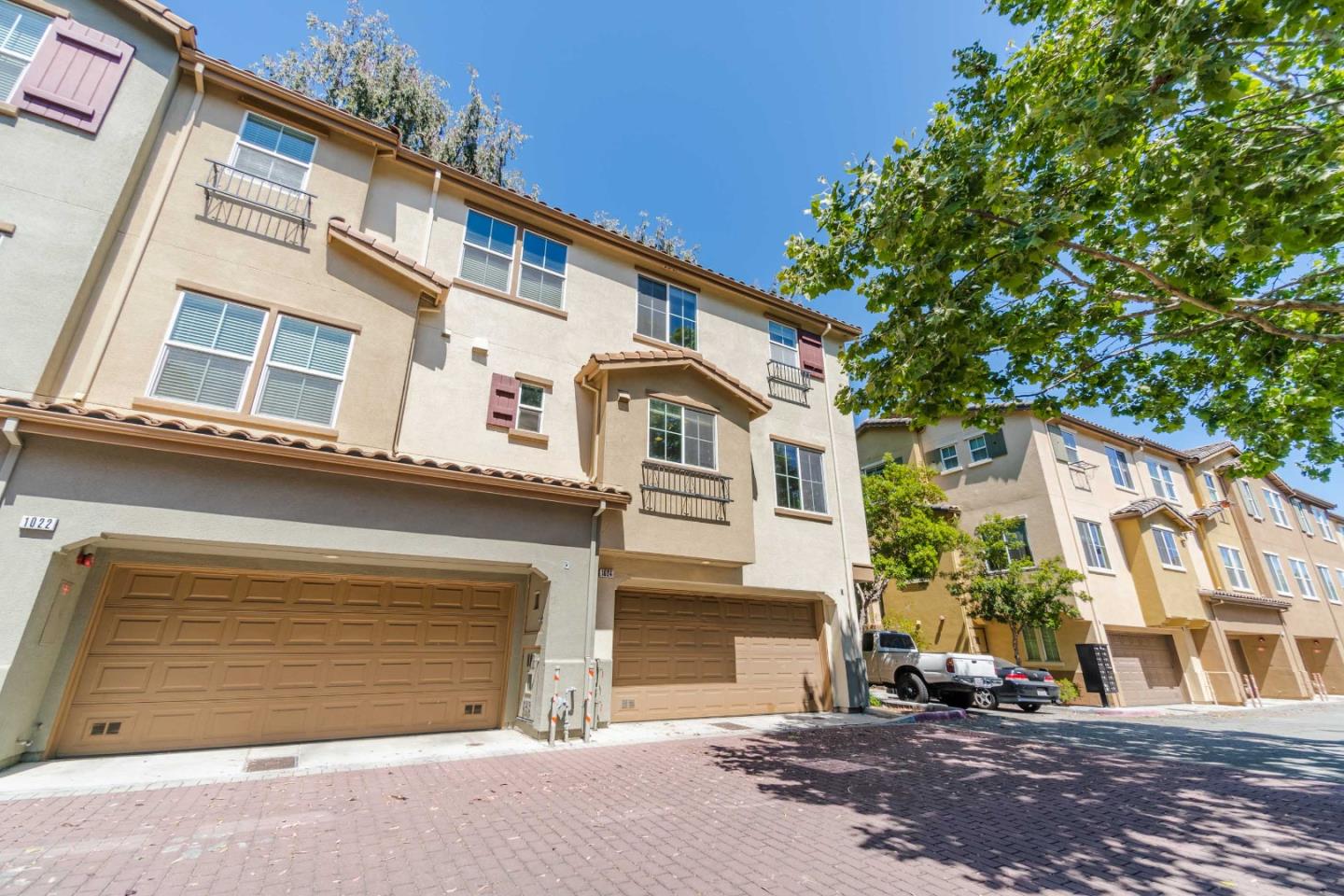 Detail Gallery Image 3 of 47 For 1024 Jena Ter, Sunnyvale,  CA 94089 - 4 Beds | 3/1 Baths