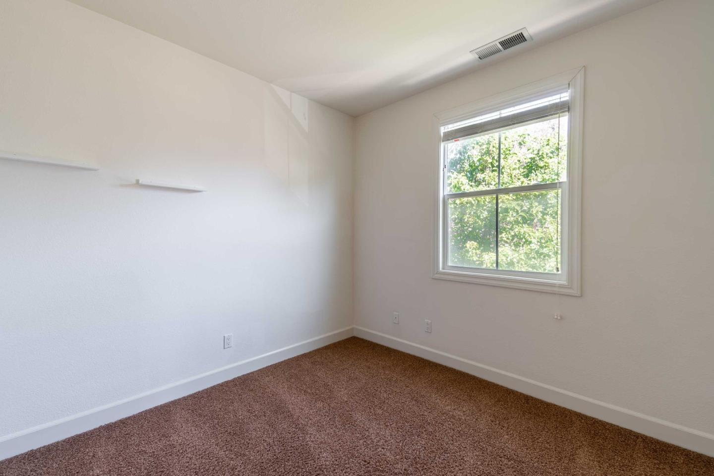 Detail Gallery Image 30 of 47 For 1024 Jena Ter, Sunnyvale,  CA 94089 - 4 Beds | 3/1 Baths