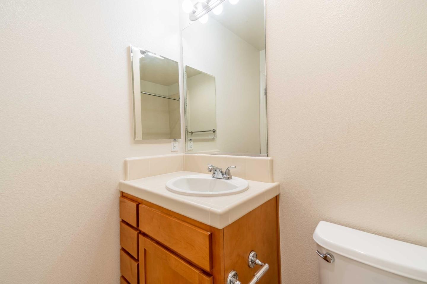Detail Gallery Image 38 of 47 For 1024 Jena Ter, Sunnyvale,  CA 94089 - 4 Beds | 3/1 Baths