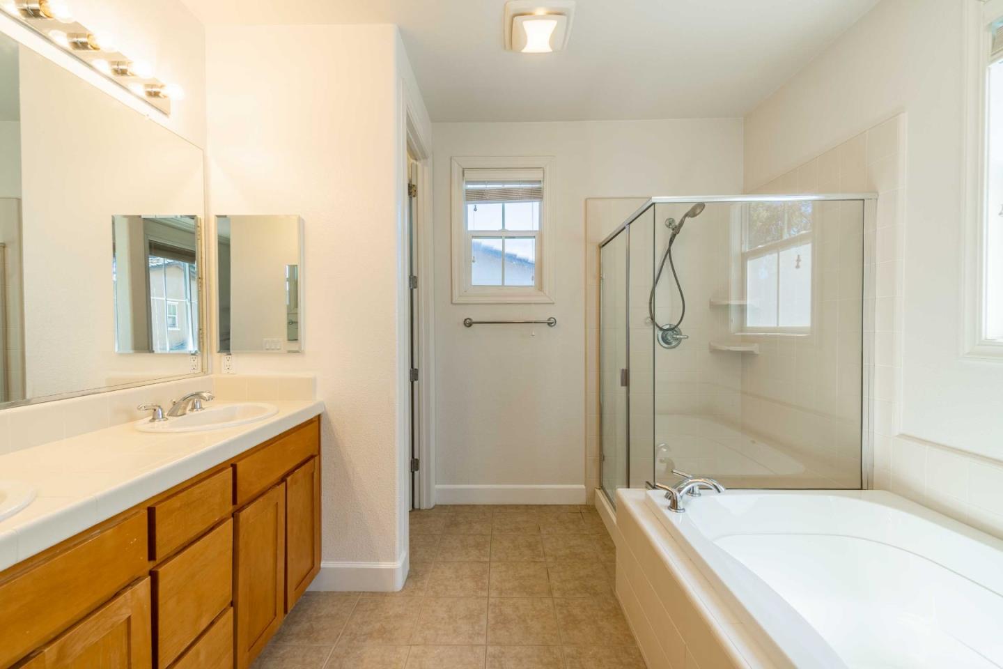 Detail Gallery Image 41 of 47 For 1024 Jena Ter, Sunnyvale,  CA 94089 - 4 Beds | 3/1 Baths