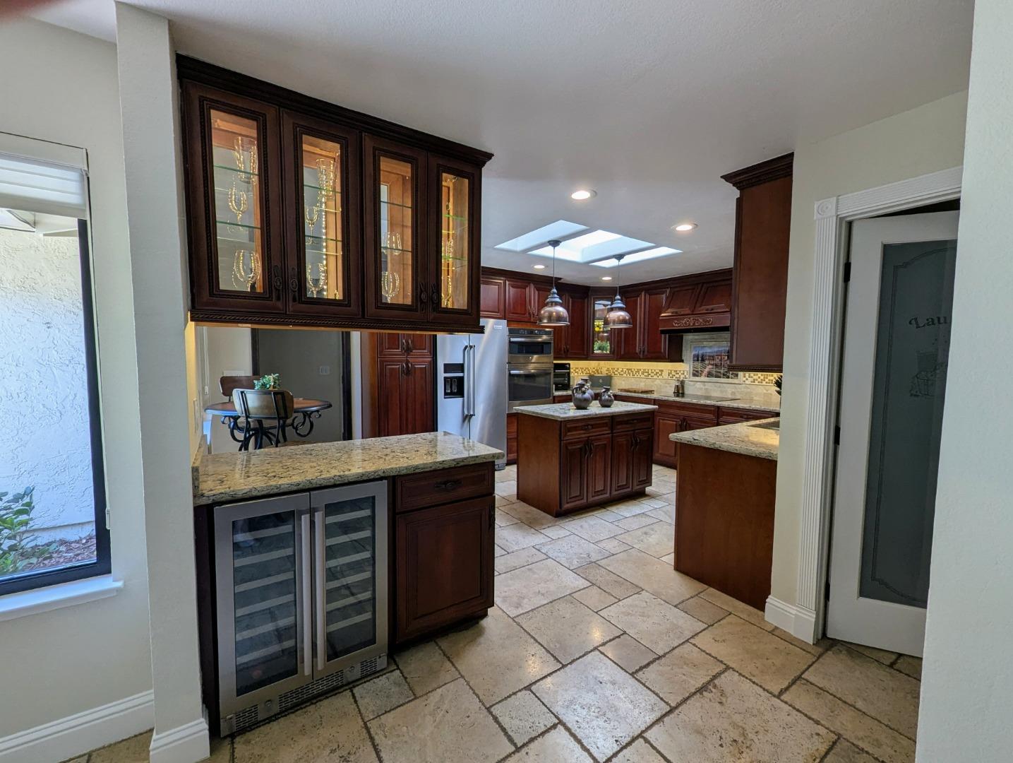 Detail Gallery Image 16 of 67 For 8442 Chenin Blanc Ln, San Jose,  CA 95135 - 2 Beds | 2 Baths