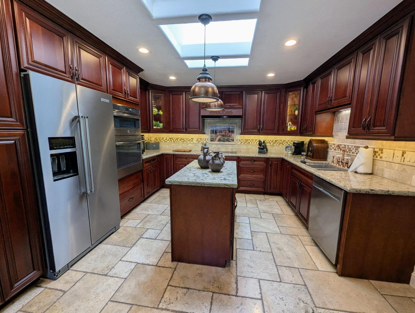 Detail Gallery Image 18 of 67 For 8442 Chenin Blanc Ln, San Jose,  CA 95135 - 2 Beds | 2 Baths