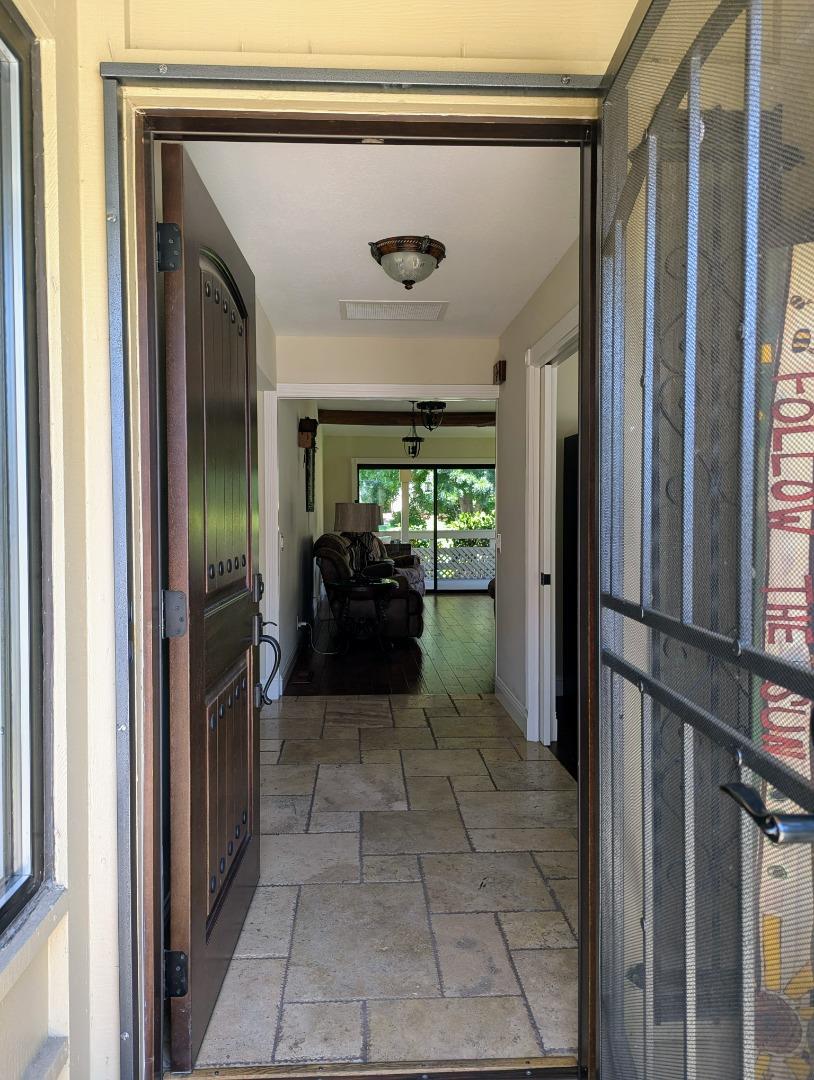 Detail Gallery Image 5 of 67 For 8442 Chenin Blanc Ln, San Jose,  CA 95135 - 2 Beds | 2 Baths