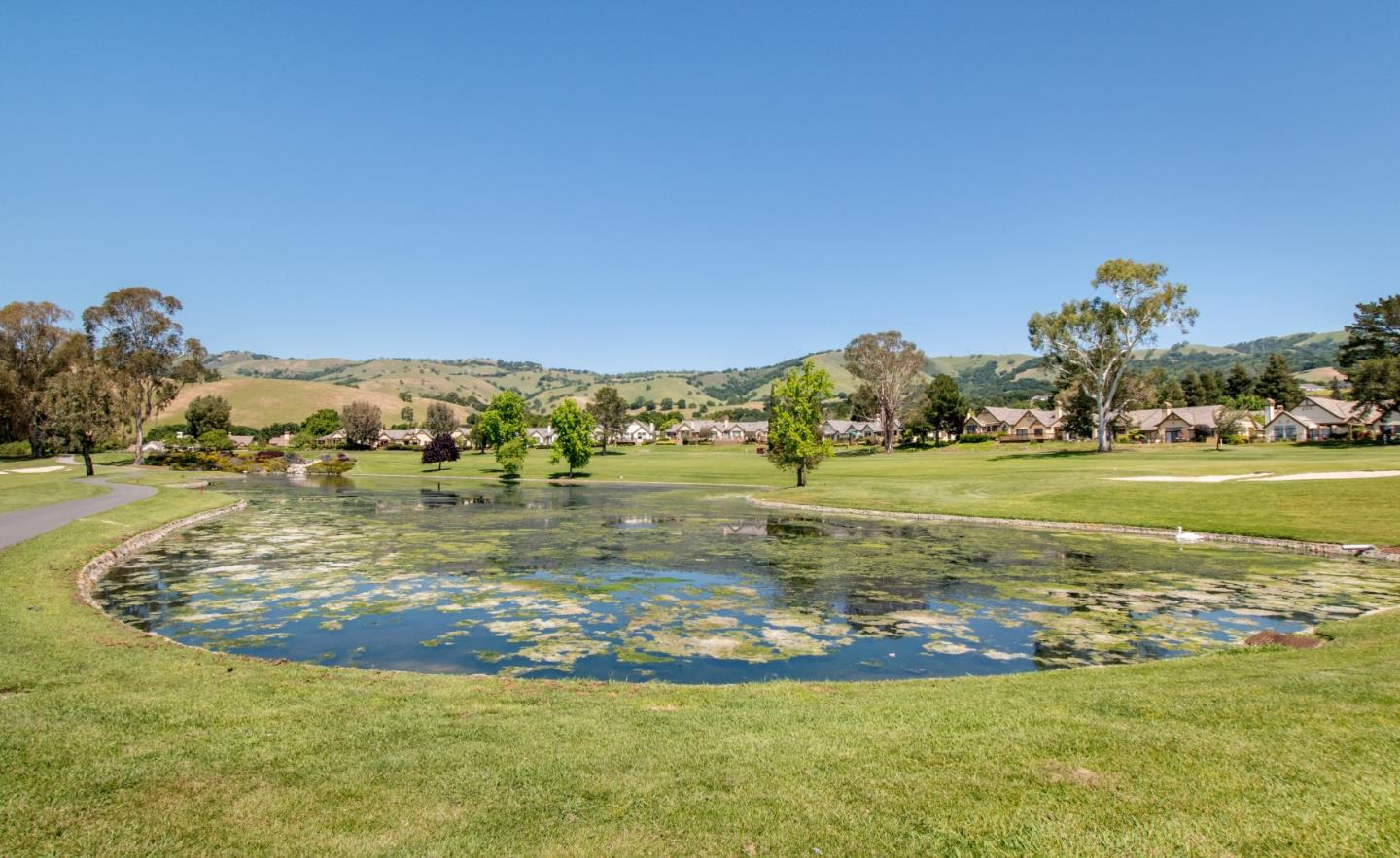 Detail Gallery Image 60 of 67 For 8442 Chenin Blanc Ln, San Jose,  CA 95135 - 2 Beds | 2 Baths