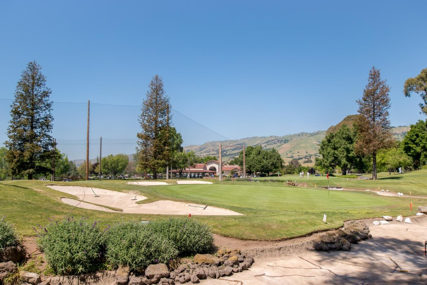Detail Gallery Image 64 of 67 For 8442 Chenin Blanc Ln, San Jose,  CA 95135 - 2 Beds | 2 Baths