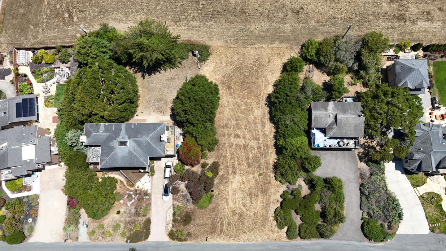 Detail Gallery Image 3 of 4 For 145 Lindero, La Selva Beach,  CA 95076 - – Beds | – Baths