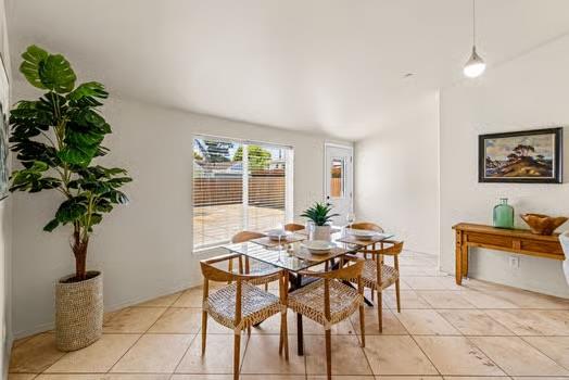 Detail Gallery Image 13 of 33 For 425 Alcalde Ave, Monterey,  CA 93940 - 3 Beds | 2 Baths