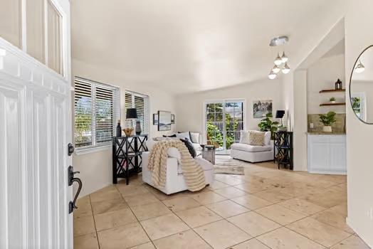 Detail Gallery Image 6 of 33 For 425 Alcalde Ave, Monterey,  CA 93940 - 3 Beds | 2 Baths