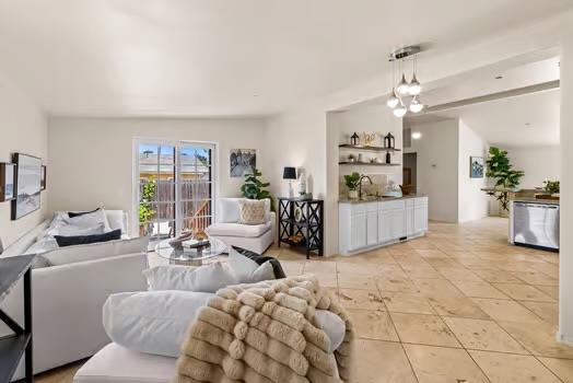 Detail Gallery Image 8 of 33 For 425 Alcalde Ave, Monterey,  CA 93940 - 3 Beds | 2 Baths