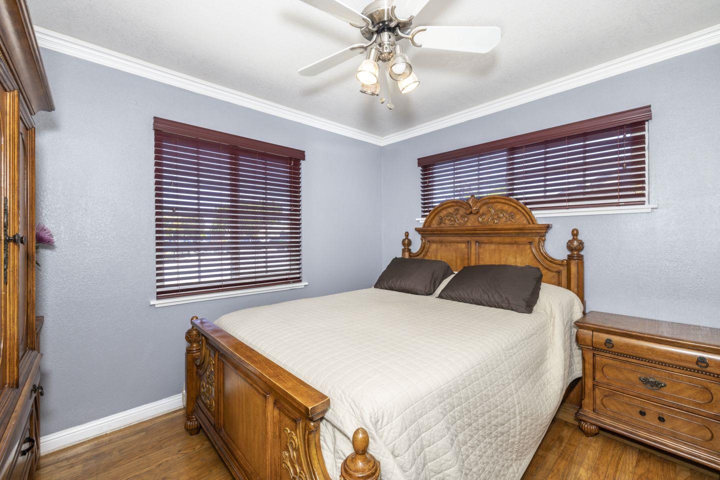 Detail Gallery Image 7 of 14 For 27906 Thackeray Ave, Hayward,  CA 94544 - 3 Beds | 2 Baths
