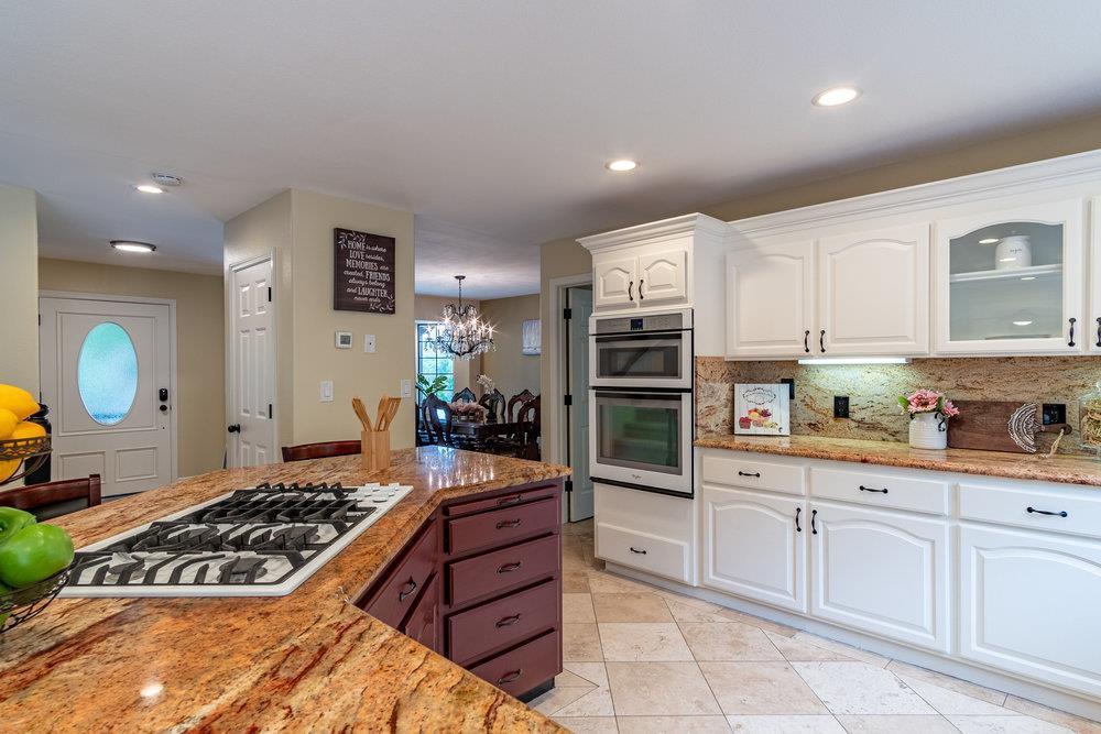 Detail Gallery Image 26 of 69 For 6020 Sherry Lee Ln, Salinas,  CA 93907 - 3 Beds | 2/1 Baths