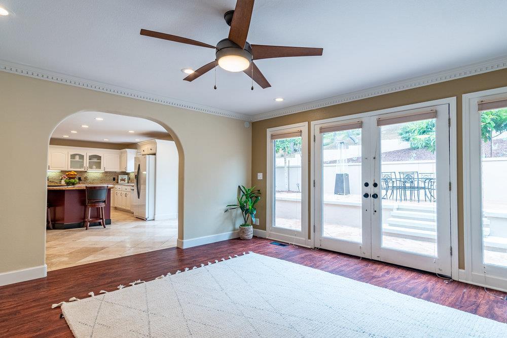 Detail Gallery Image 31 of 69 For 6020 Sherry Lee Ln, Salinas,  CA 93907 - 3 Beds | 2/1 Baths