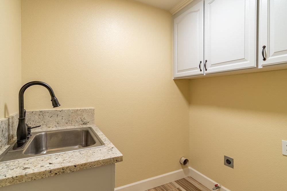 Detail Gallery Image 52 of 69 For 6020 Sherry Lee Ln, Salinas,  CA 93907 - 3 Beds | 2/1 Baths