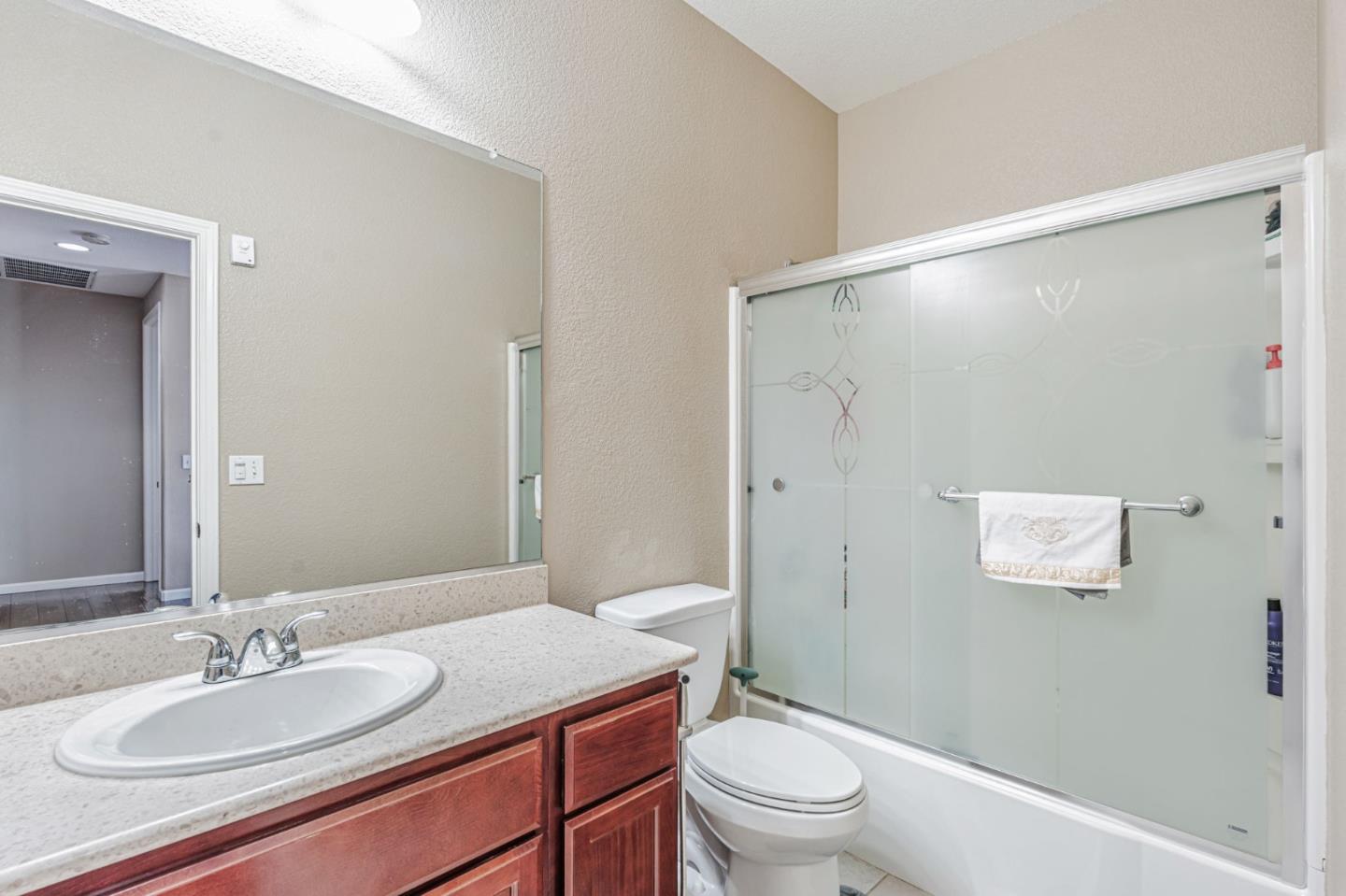 Detail Gallery Image 30 of 41 For 10436 Albert Dr, Stockton,  CA 95209 - 4 Beds | 3 Baths