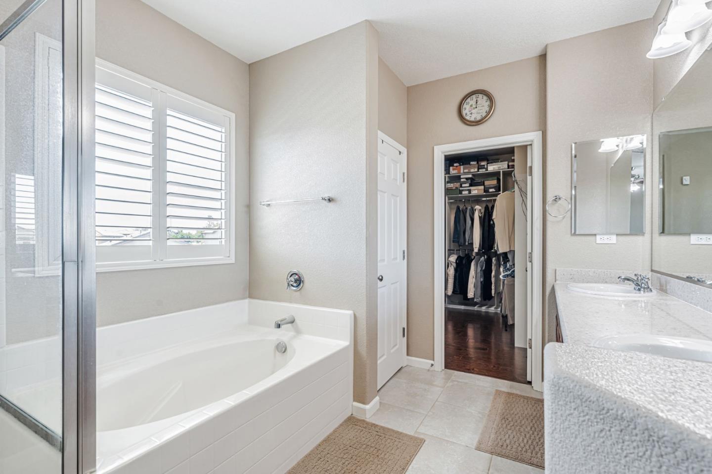 Detail Gallery Image 32 of 41 For 10436 Albert Dr, Stockton,  CA 95209 - 4 Beds | 3 Baths