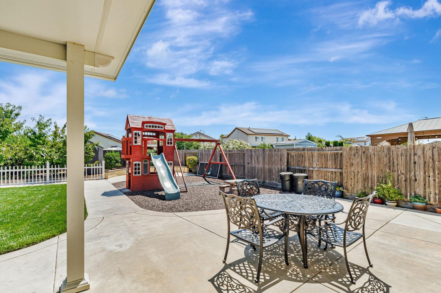 Detail Gallery Image 39 of 41 For 10436 Albert Dr, Stockton,  CA 95209 - 4 Beds | 3 Baths