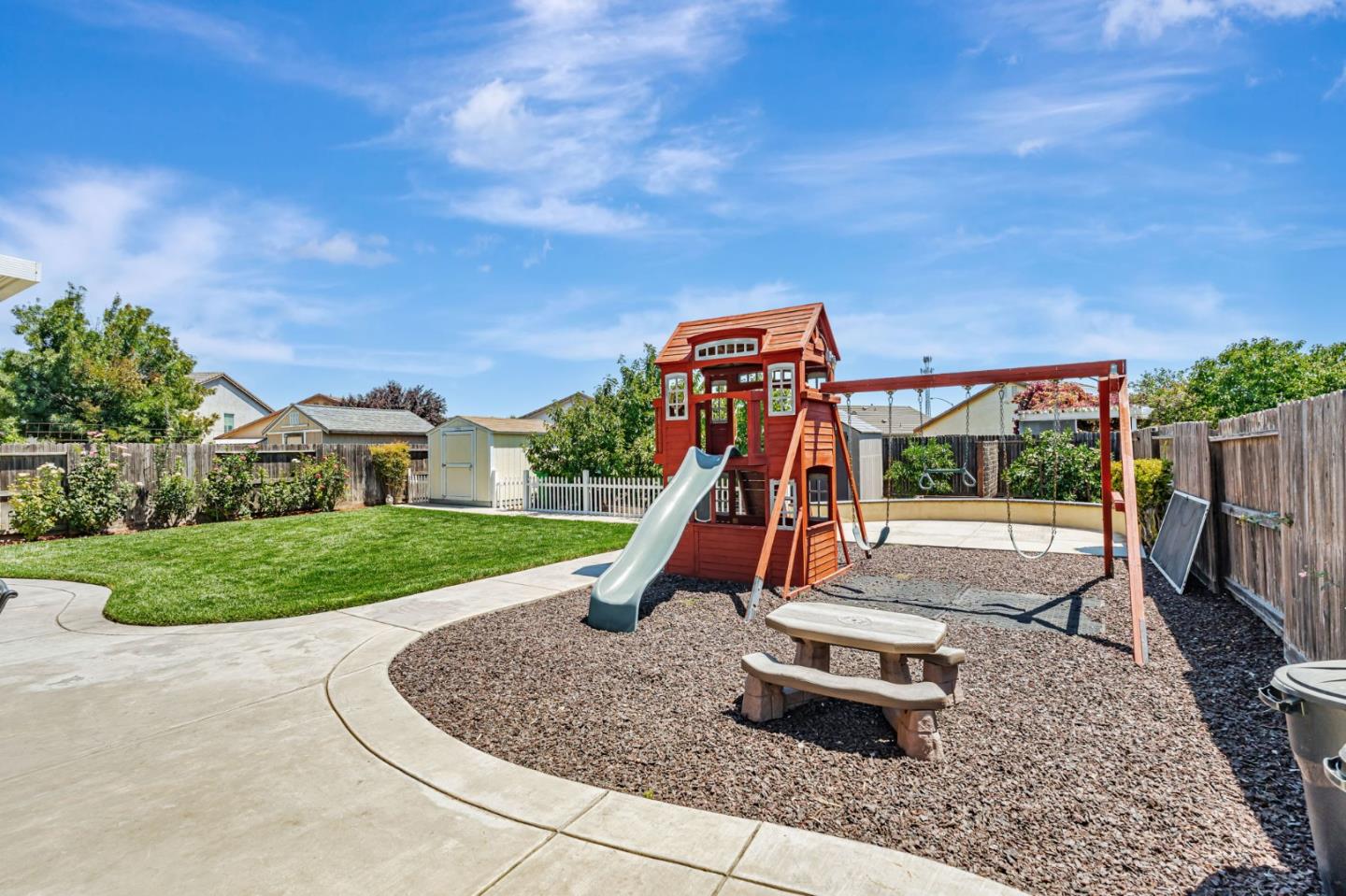Detail Gallery Image 40 of 41 For 10436 Albert Dr, Stockton,  CA 95209 - 4 Beds | 3 Baths