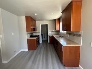 Detail Gallery Image 2 of 16 For 1607 53rd Ave, Oakland,  CA 94601 - 2 Beds | 1 Baths