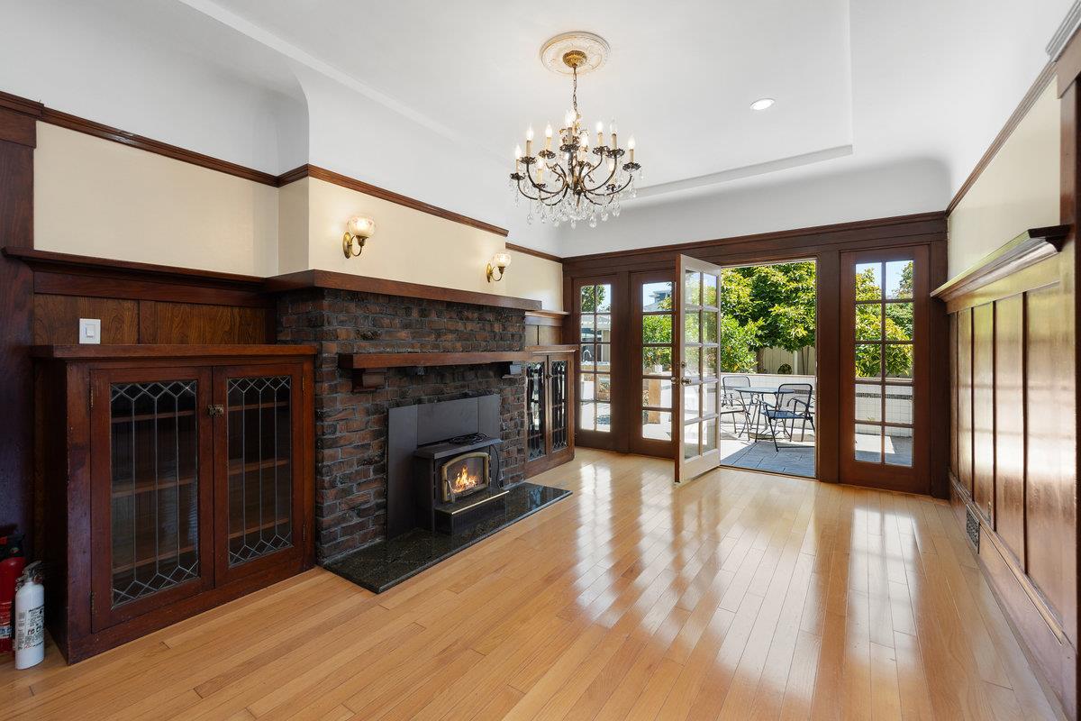 Detail Gallery Image 20 of 55 For 840 Linden Ave, Burlingame,  CA 94010 - 4 Beds | 3 Baths