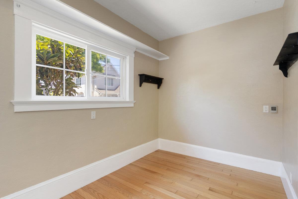 Detail Gallery Image 40 of 55 For 840 Linden Ave, Burlingame,  CA 94010 - 4 Beds | 3 Baths