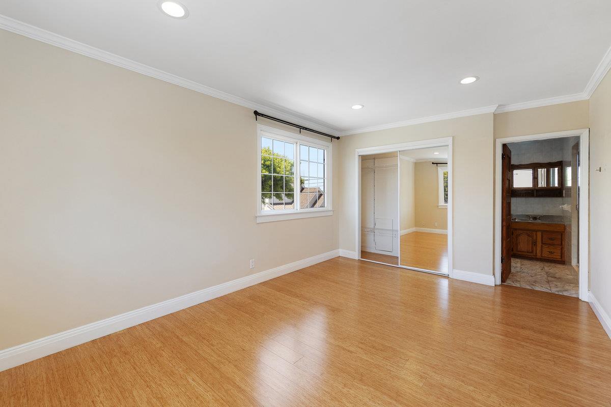 Detail Gallery Image 43 of 55 For 840 Linden Ave, Burlingame,  CA 94010 - 4 Beds | 3 Baths