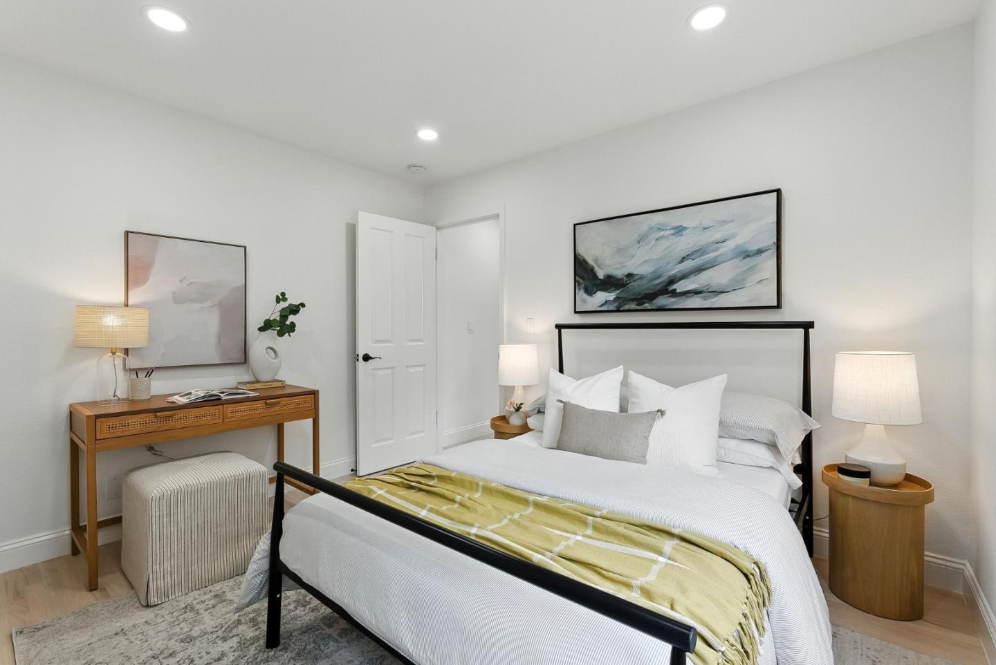 Detail Gallery Image 25 of 55 For 71 Alameda Ave, Half Moon Bay,  CA 94019 - 3 Beds | 3 Baths