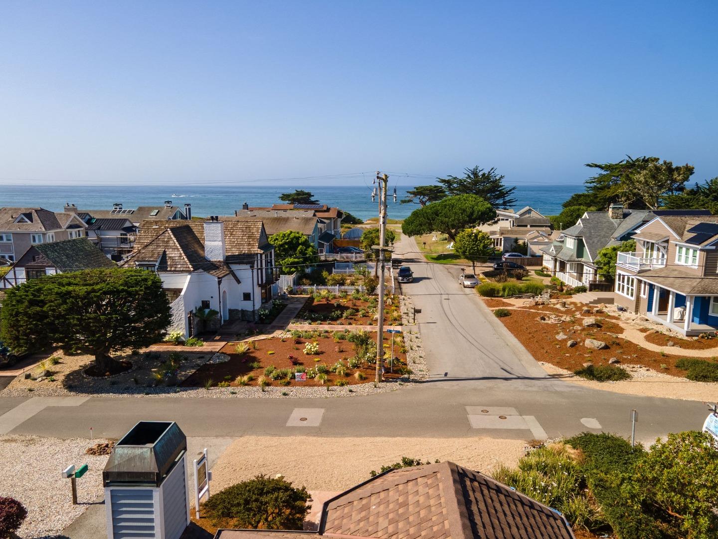 Detail Gallery Image 56 of 61 For 71 Alameda Ave, Half Moon Bay,  CA 94019 - 3 Beds | 3 Baths