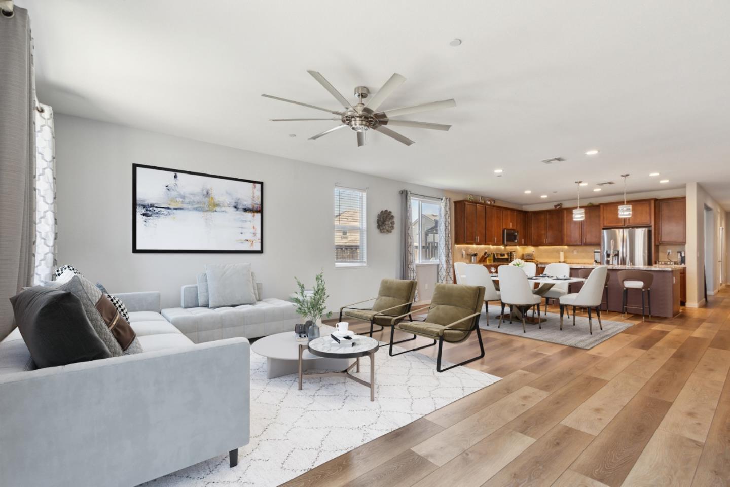 Detail Gallery Image 18 of 47 For 410 Thistle Ct, Hollister,  CA 95023 - 4 Beds | 3 Baths