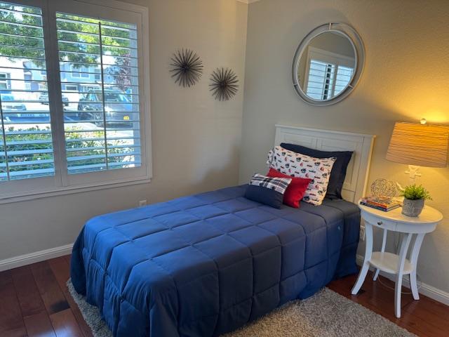 Detail Gallery Image 9 of 14 For 2307 Vista Del Mar, San Mateo,  CA 94404 - 2 Beds | 2 Baths