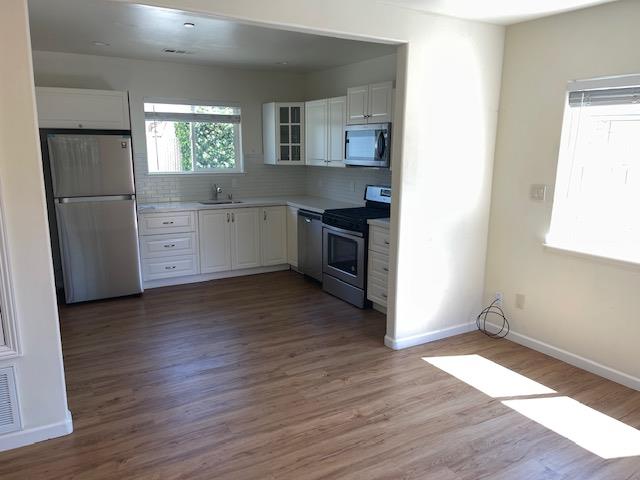 Detail Gallery Image 6 of 17 For 935 S Eldorado St, San Mateo,  CA 94402 - 1 Beds | 1 Baths