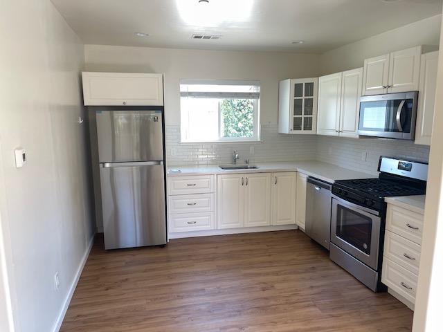 Detail Gallery Image 7 of 17 For 935 S Eldorado St, San Mateo,  CA 94402 - 1 Beds | 1 Baths