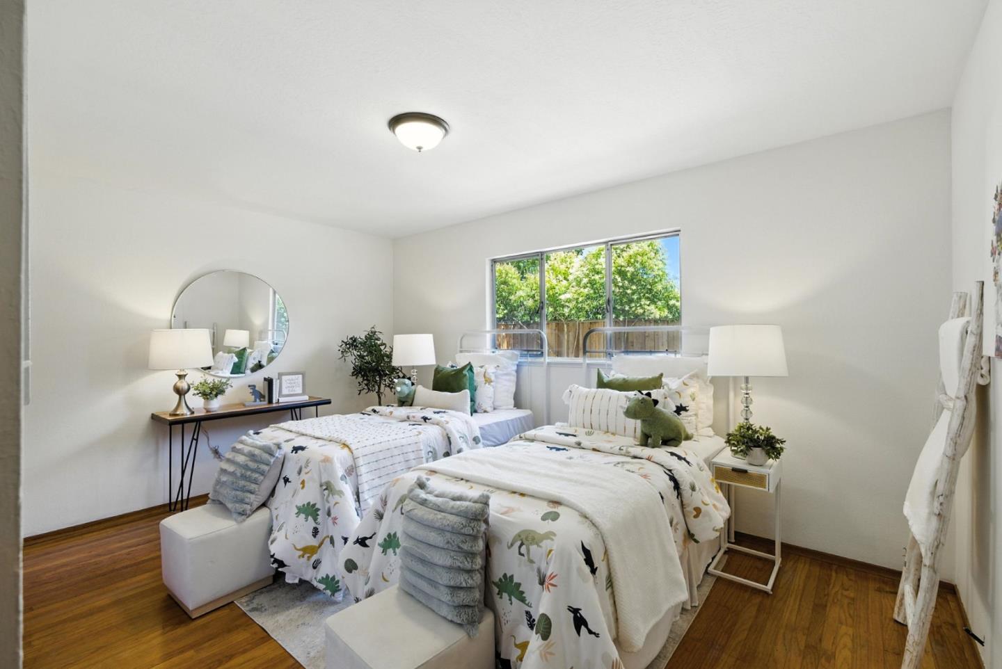 Detail Gallery Image 13 of 22 For 1810 Foxworthy Ave, San Jose,  CA 95124 - 3 Beds | 2 Baths