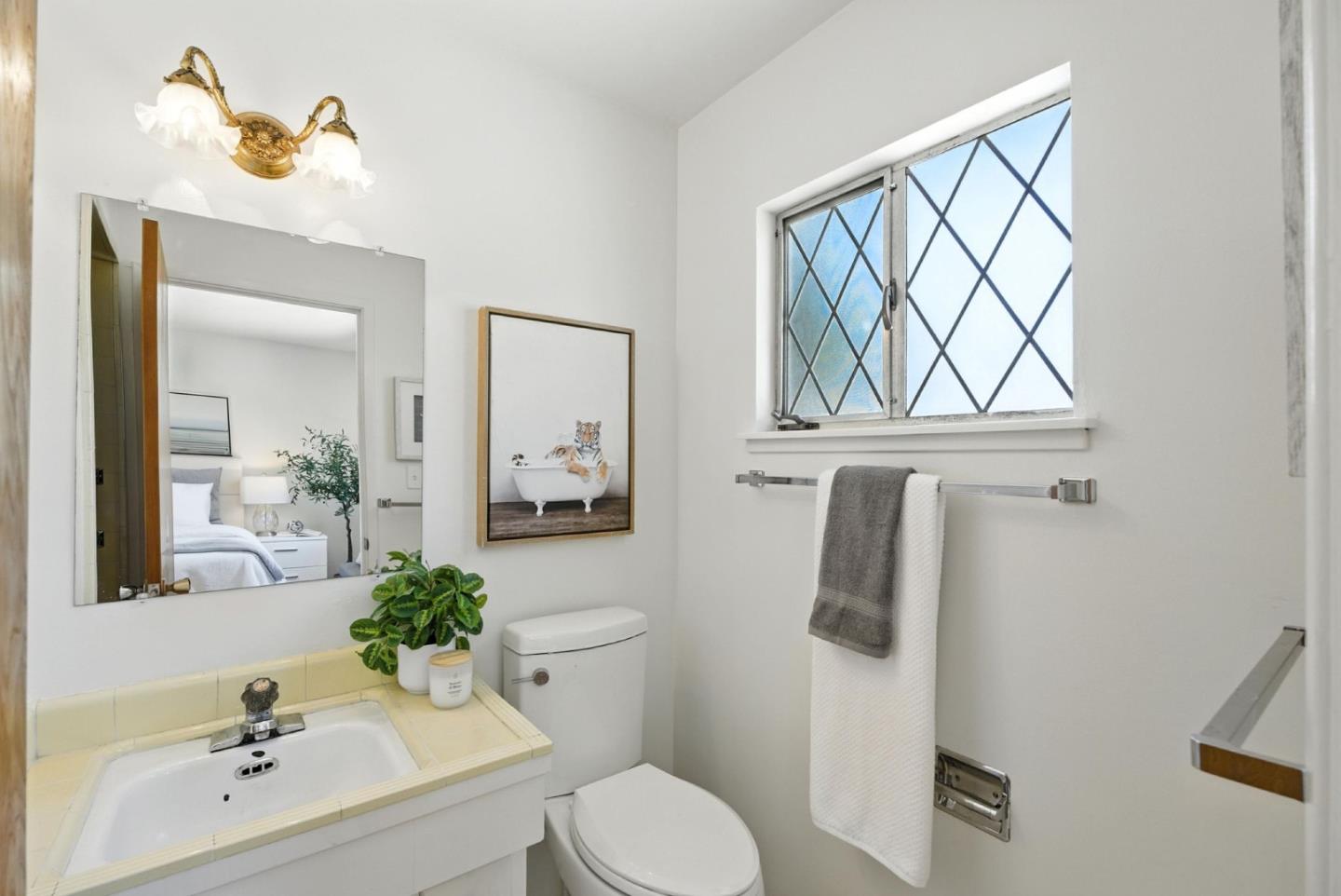 Detail Gallery Image 16 of 22 For 1810 Foxworthy Ave, San Jose,  CA 95124 - 3 Beds | 2 Baths