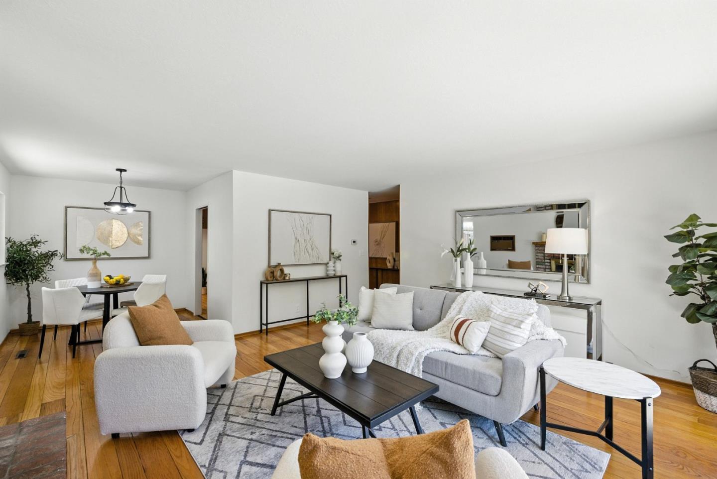 Detail Gallery Image 7 of 22 For 1810 Foxworthy Ave, San Jose,  CA 95124 - 3 Beds | 2 Baths