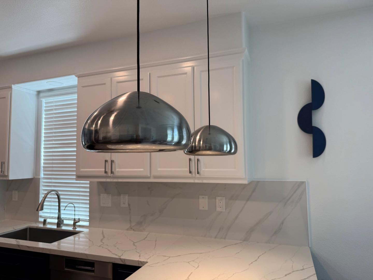 Detail Gallery Image 11 of 44 For 4313 Watson Cir, Santa Clara,  CA 95054 - 3 Beds | 2/1 Baths