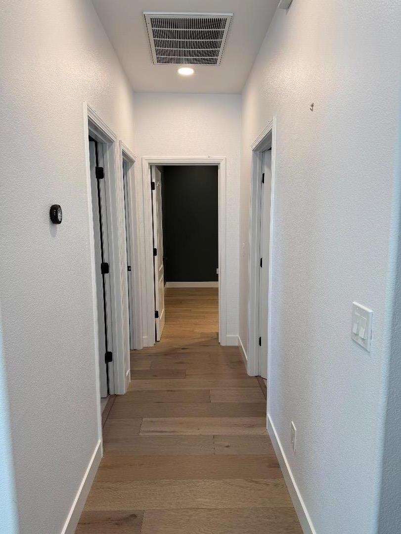 Detail Gallery Image 21 of 44 For 4313 Watson Cir, Santa Clara,  CA 95054 - 3 Beds | 2/1 Baths