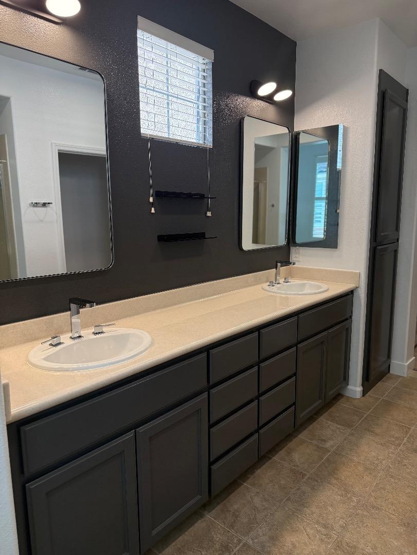 Detail Gallery Image 27 of 44 For 4313 Watson Cir, Santa Clara,  CA 95054 - 3 Beds | 2/1 Baths