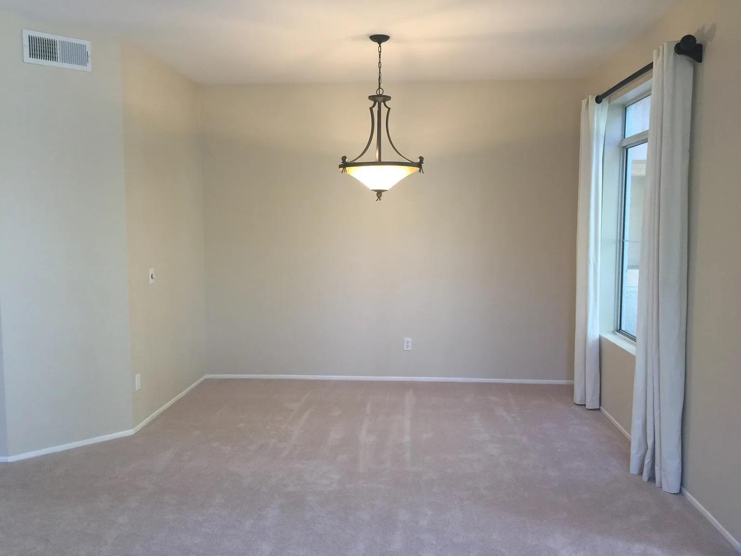 Detail Gallery Image 2 of 12 For 11970 Black Mountain Rd, San Diego,  CA 92129 - 3 Beds | 2/1 Baths