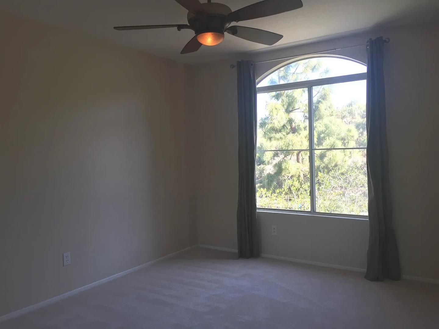 Detail Gallery Image 7 of 12 For 11970 Black Mountain Rd, San Diego,  CA 92129 - 3 Beds | 2/1 Baths