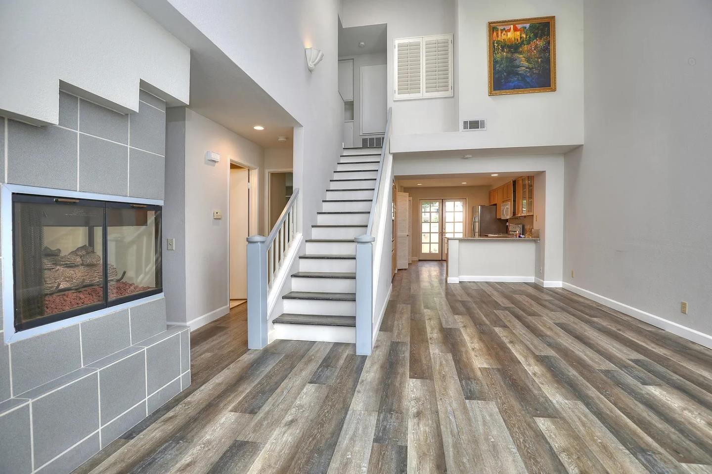 Detail Gallery Image 1 of 8 For 3712 Greggory Way, Santa Barbara,  CA 93105 - 3 Beds | 3 Baths
