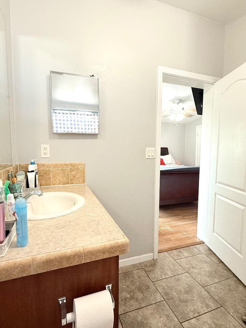 Detail Gallery Image 18 of 21 For 411 Lewis Rd #14,  San Jose,  CA 95111 - 3 Beds | 2 Baths