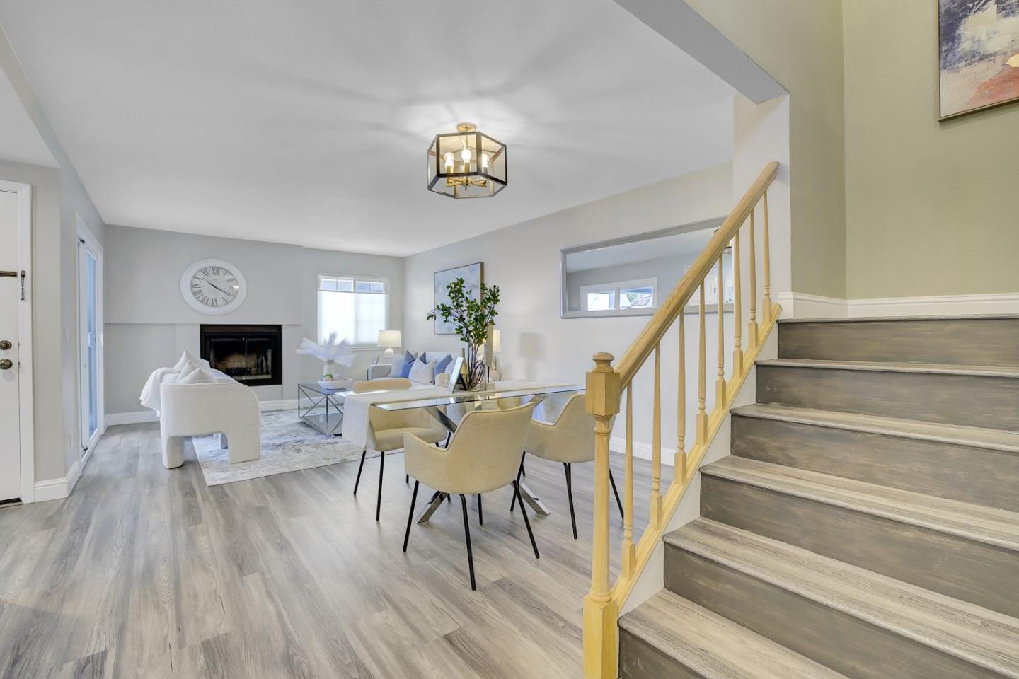 Detail Gallery Image 17 of 39 For 19980 Portal Plz, Cupertino,  CA 95014 - 2 Beds | 2/1 Baths
