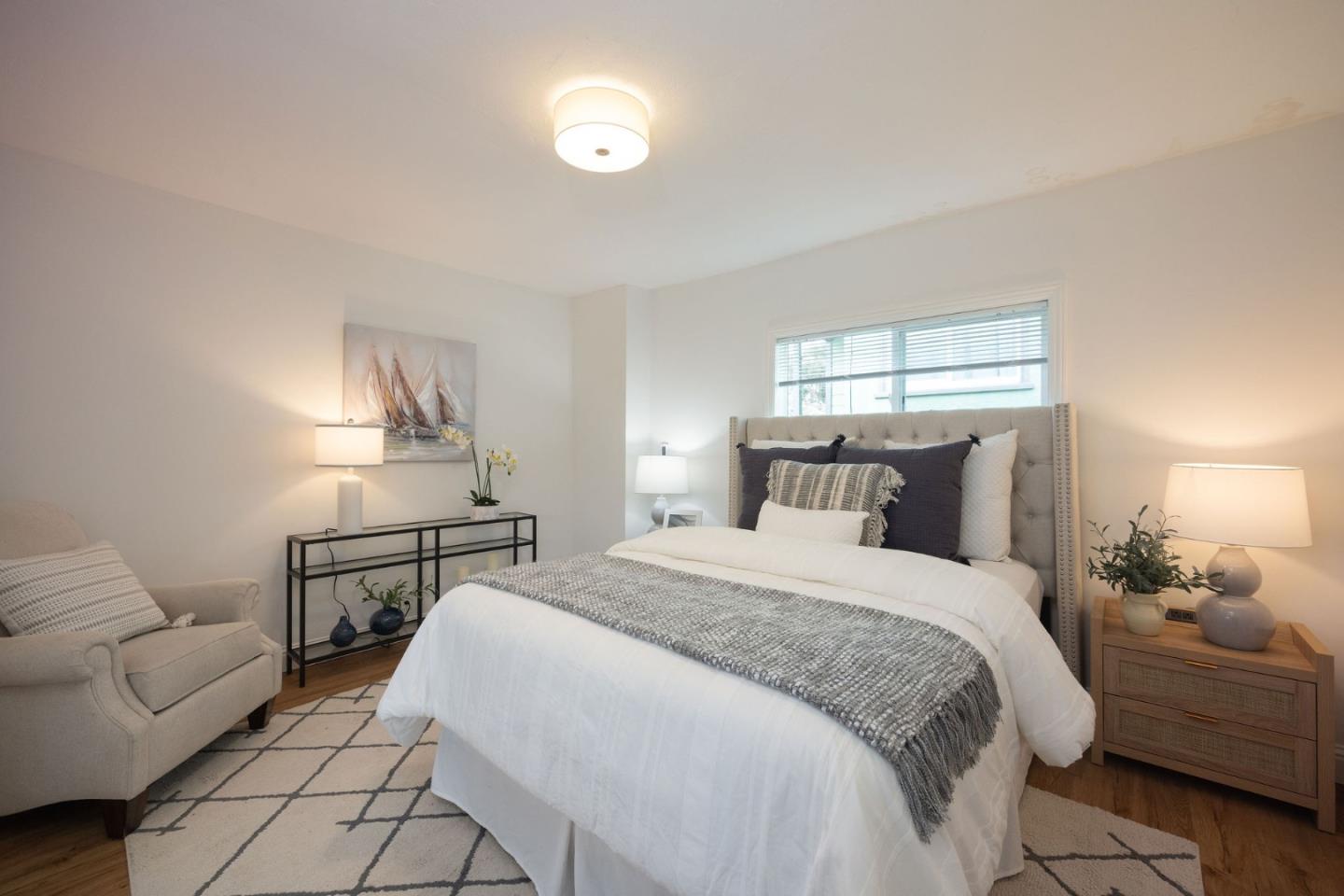 Detail Gallery Image 16 of 31 For 308 6th St, Montara,  CA 94037 - 3 Beds | 1 Baths